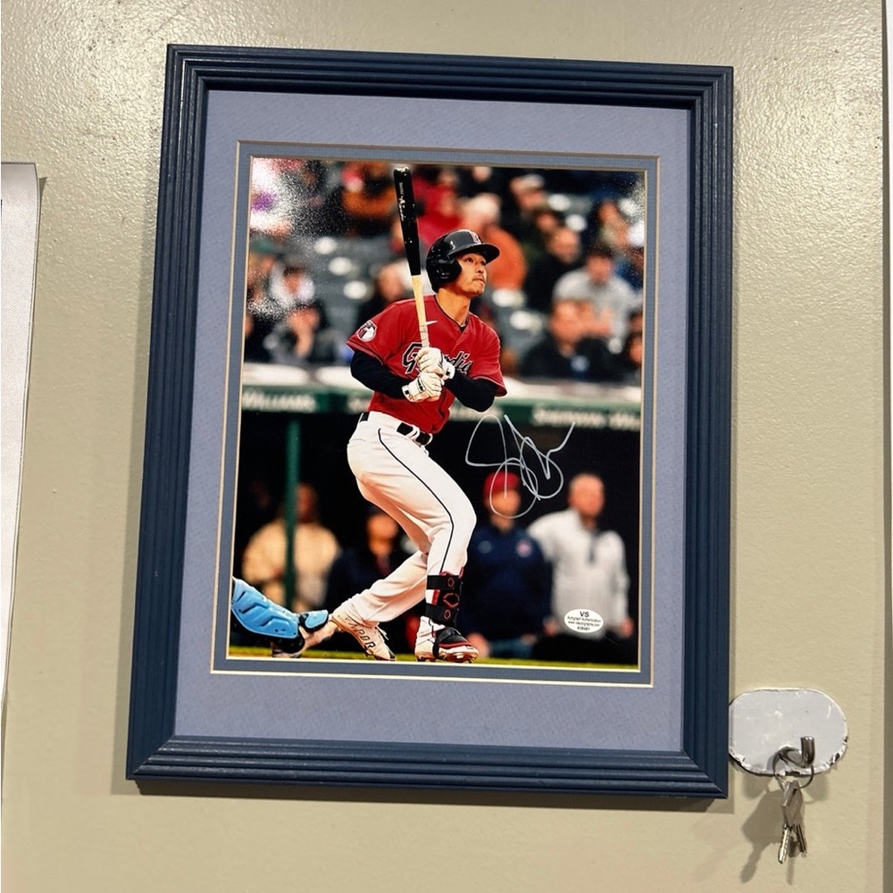 Autographed Photo of Steven Kwan